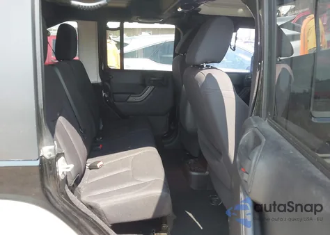 2013 Jeep Wrangler Unlimited Sport z USA, uszkodzony, nr VIN 1C4BJWDG1DL577527